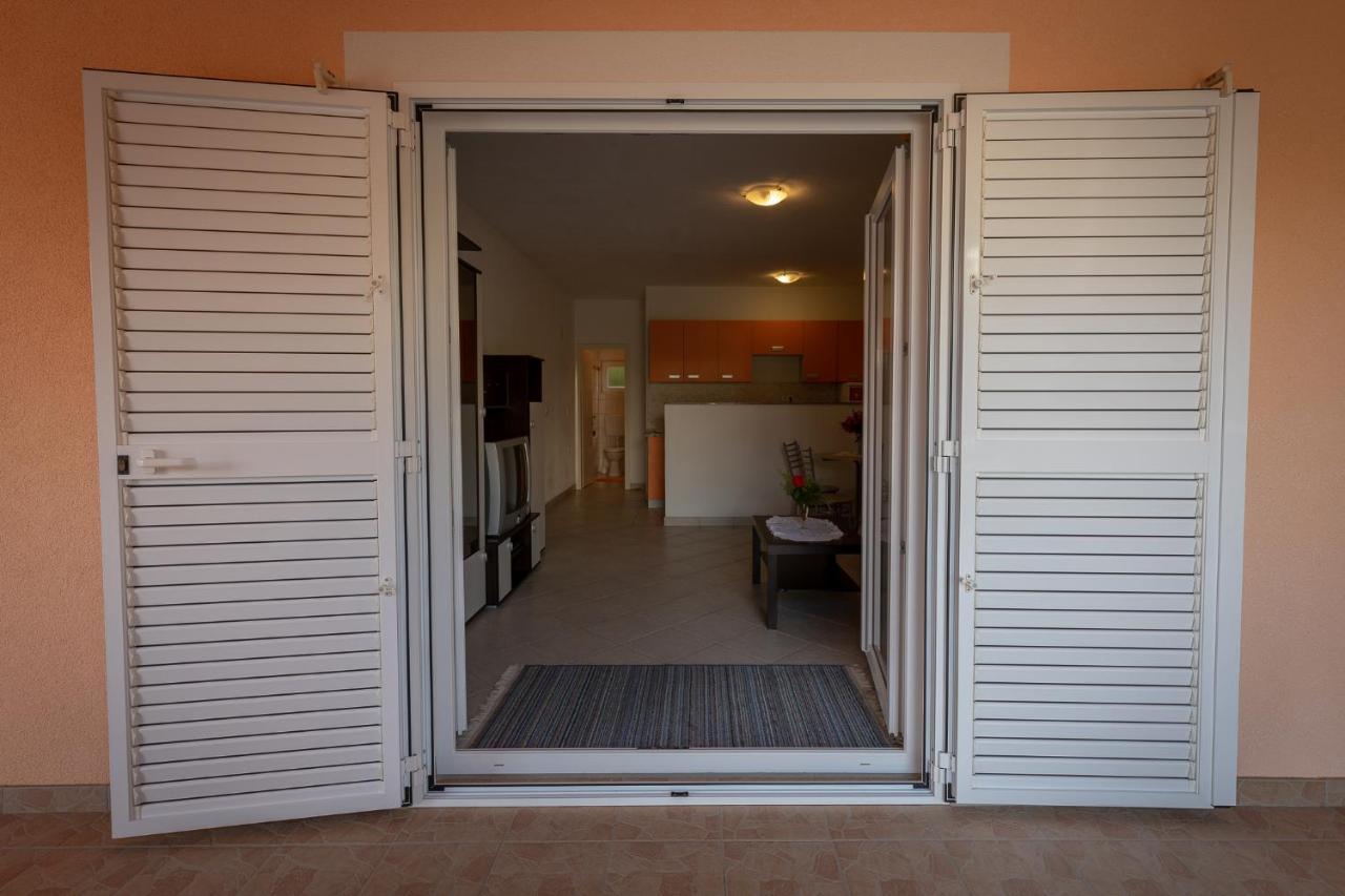 Apartman Kristo Vir Dış mekan fotoğraf